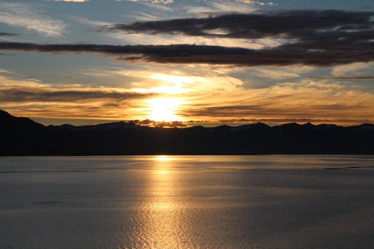 Asholl Guesthouse - Farmstay Akureyri Buitenkant foto